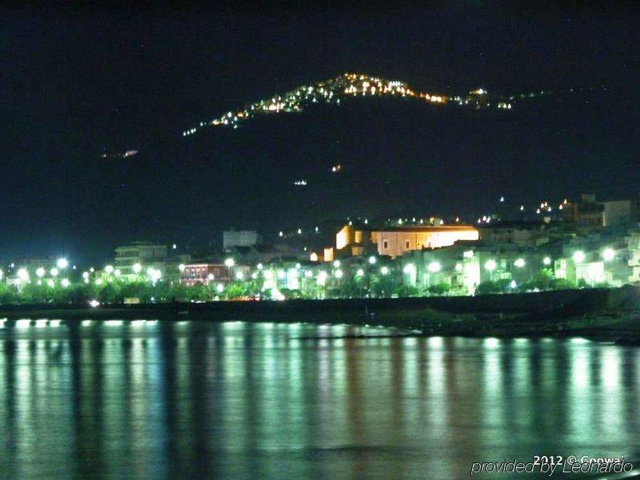 Hotel Palazzo Fortunato SantʼAgata di Militello Eksteriør bilde